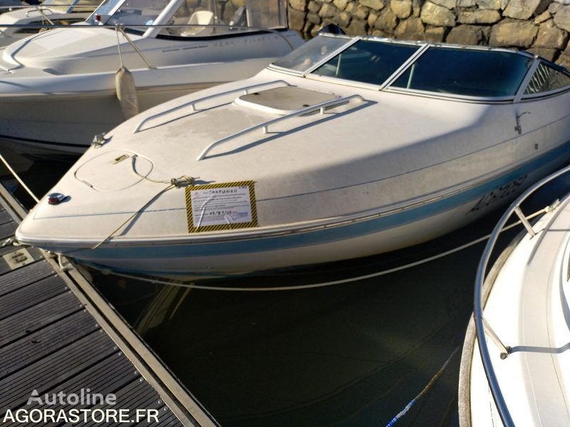 Chris Craft Concept 208 čamac