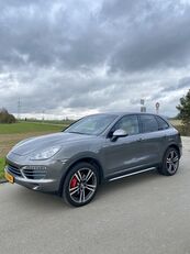 Porsche Cayenne S krosover