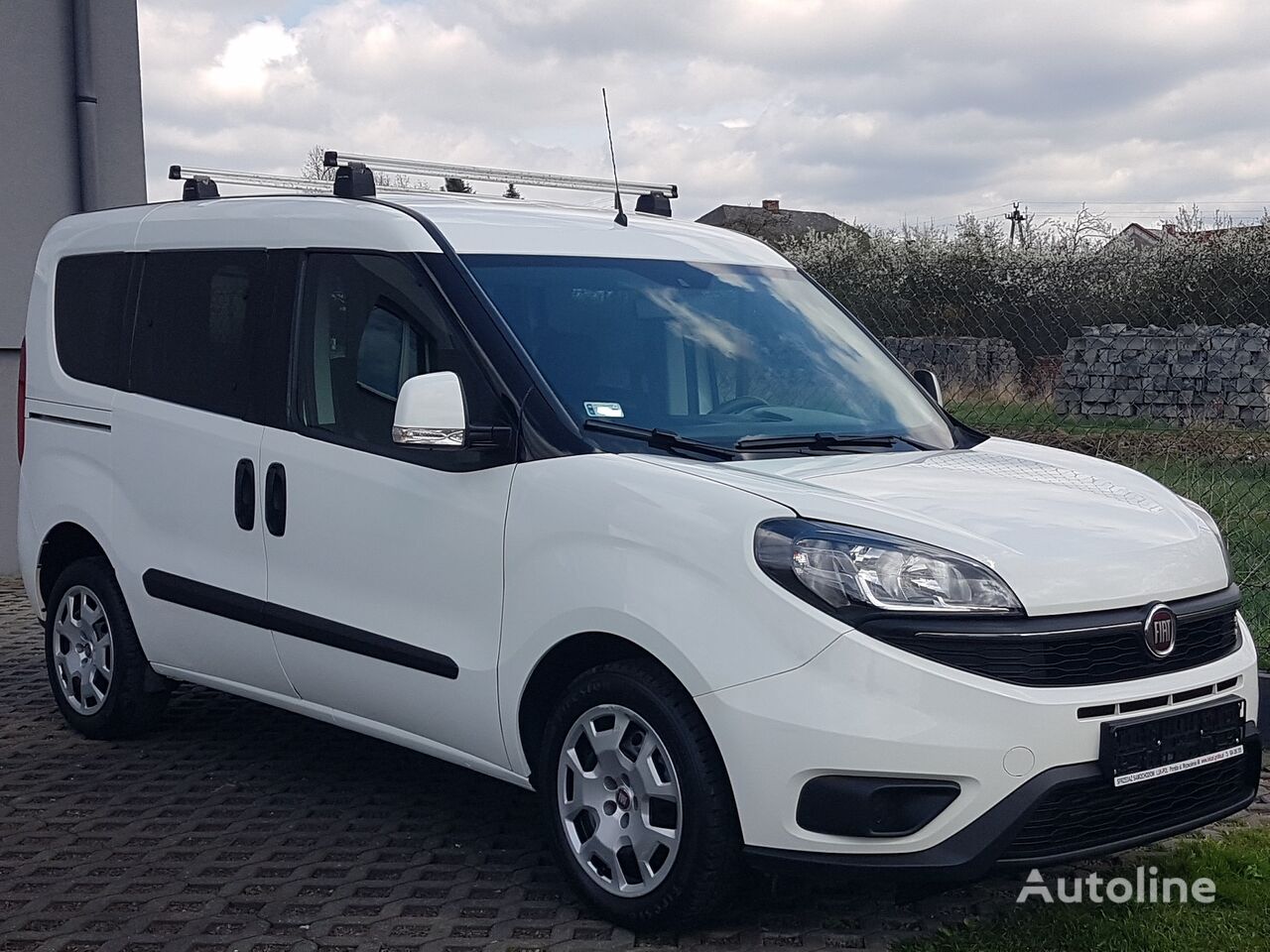 FIAT DOBLO  minivan