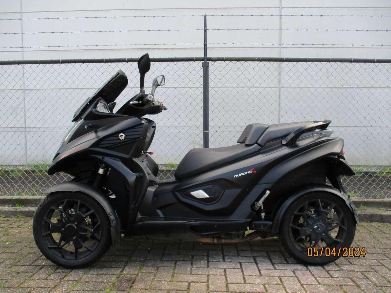 Quadro Vierwieler Motorscooter skuter