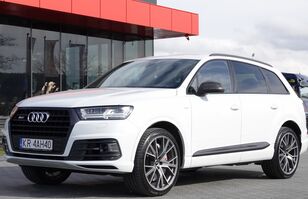 Audi SQ7 / QUATTRO / 4.0 TDI / FULL OPTION terenac