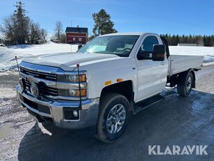 Chevrolet Silverado 3500HD 6.6 Duramax kamion s ravnom platformom