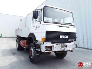 IVECO Magirus 190.32 4x4 tractor kamion s ravnom platformom