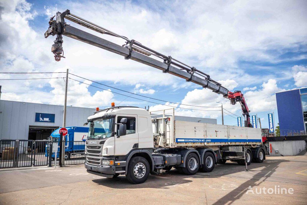 Scania P440-6X4+Semi+Crane HMF 4020 kamion s ravnom platformom