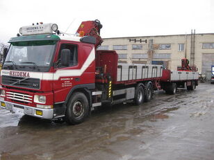 Volvo FM 7 kamion s ravnom platformom