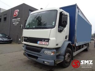 DAF 55 LF 220 18 T brewery- drinks kamion sa klizna zavesa cerada