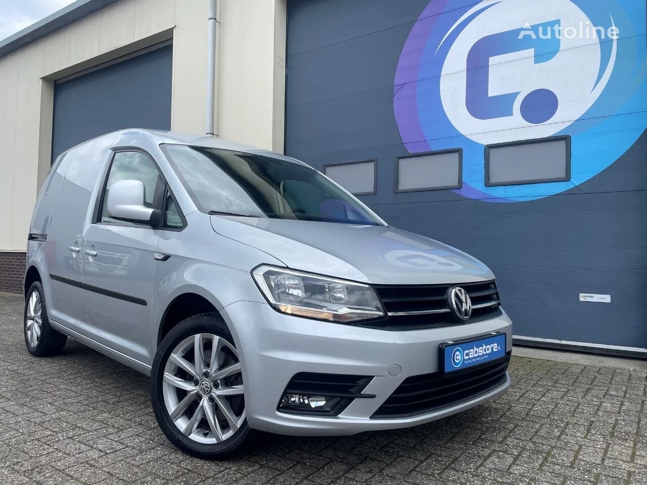 Volkswagen Caddy 2.0 TDI 150Pk Euro 6 - DSG - Navigatie - Year 2017 minibus furgon