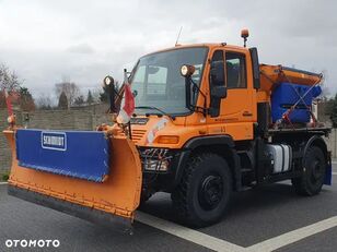 Mercedes-Benz Unimog U400 univerzalna komunalna mašina