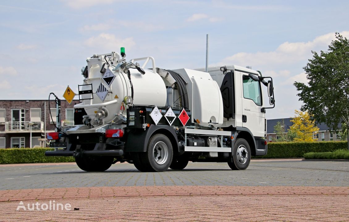 MAN VAC 1750 ADR vacuümunit op MAN chassis | jonggebruikt vozilo za čišćenje kanalizacije