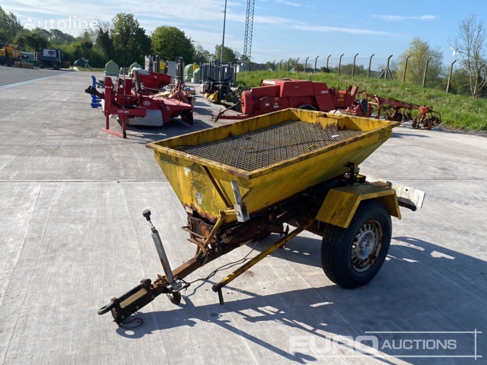 Logic Single Axle Salt Spreader vučeni posipač peska