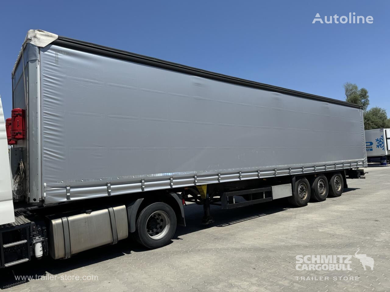 Schmitz Curtainsider Standard poluprikolica sa kliznom ceradom