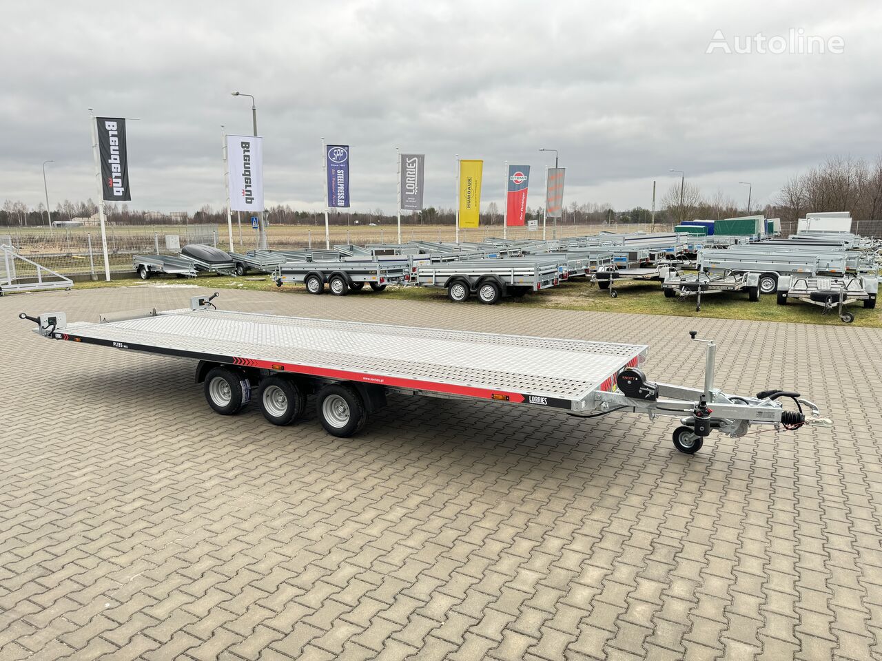 nova Lorries PLI35-6021 laweta 3-osiowa 635x216 cm 3500 kg ręczna pompa prikolica autotransportera