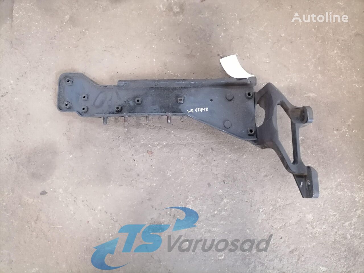 Muffler carrier Scania Muffler carrier 1541019 za Scania R480 tegljača