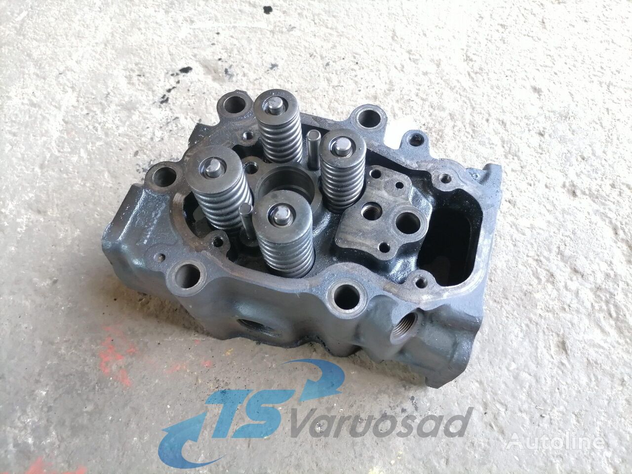 Scania Cylinder head, XPI 1874583 glava cilindra za Scania R440 tegljača