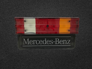 Mercedes-Benz Schlussleuchte Rechts lampica za Mercedes-Benz kamiona
