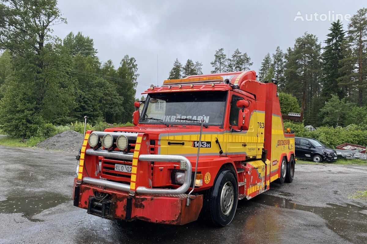 Scania T143H šlep auto