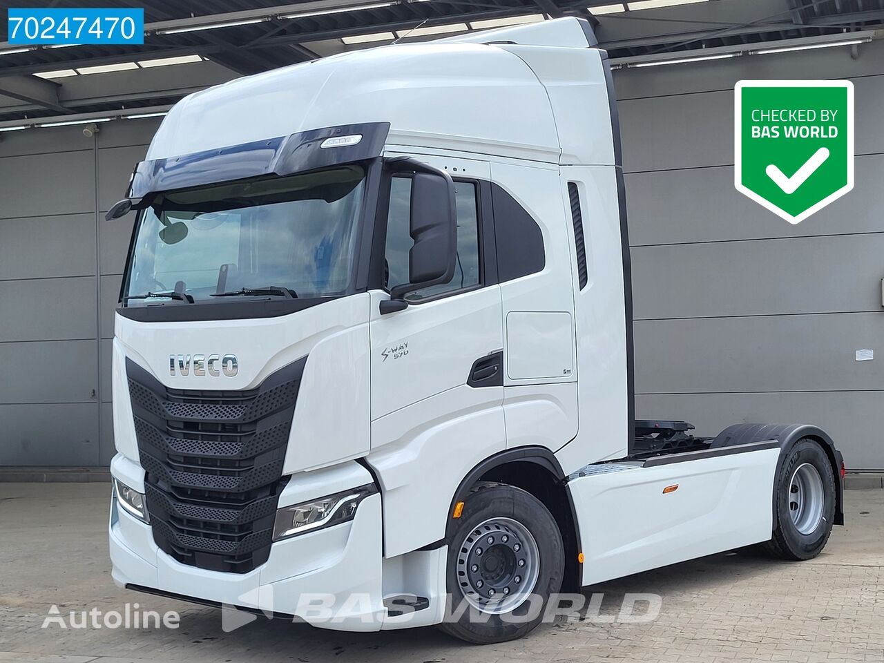 novi IVECO S-Way 570 4X2 Retarder ActiveSpace 2x Tanks StandKlima ACC LED N tegljač