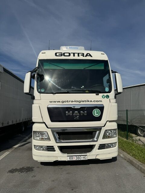 MAN TGX 24.440 tegljač