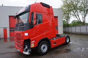 Volvo FH5-500 / ENGINE RUNNING / XL / TURBO COMPOUND / DOUBLE TANK / V tegljač nakon udesa