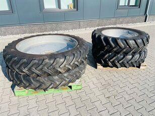 wielen en banden 12.4x4 en 12.4x32 točak