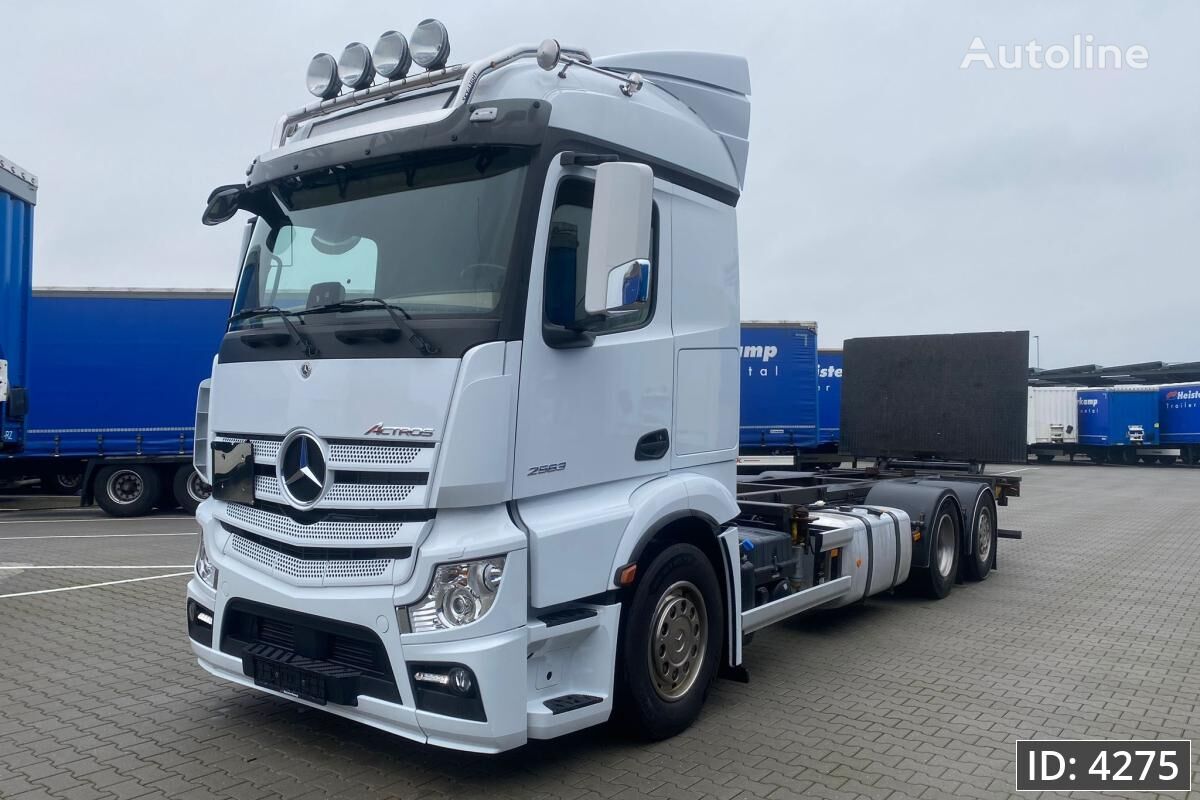 Mercedes-Benz Actros 2563 Megaspace, Euro 6, BDF / 6x2 / Taillift / Fridge vozilo za prevoz kontejnera